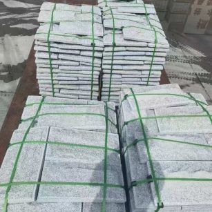 永州 芝麻白蘑菇石装车出货