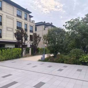 永州 芝麻白与芝麻白搭配铺装，尺寸1200*600