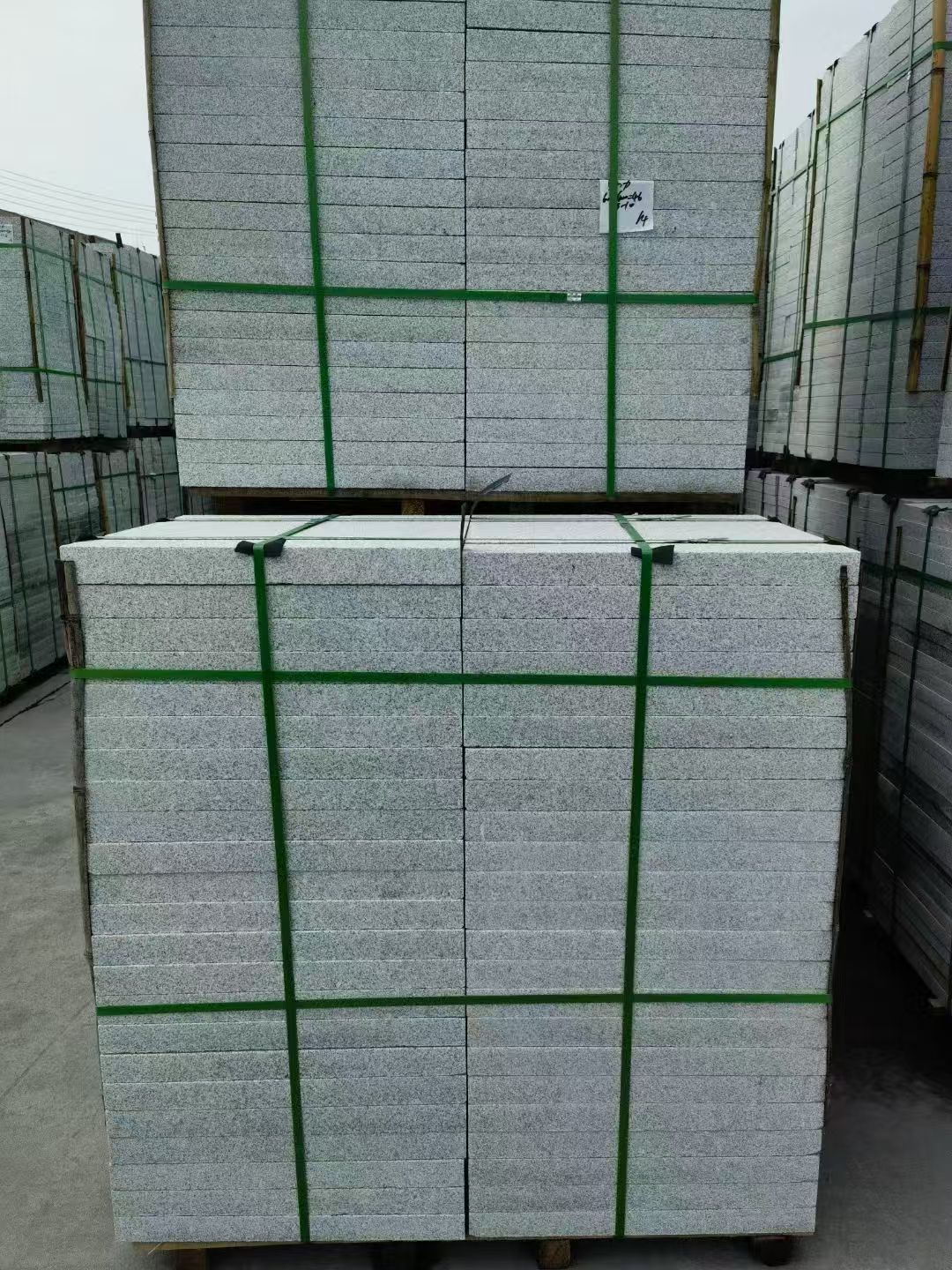 永州 火烧面地铺石，街道广场园林市政工程板，1.8~5.0厚均有现货