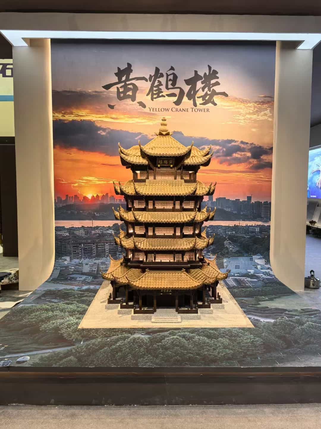 永州仿古石文创作品-黄鹤楼