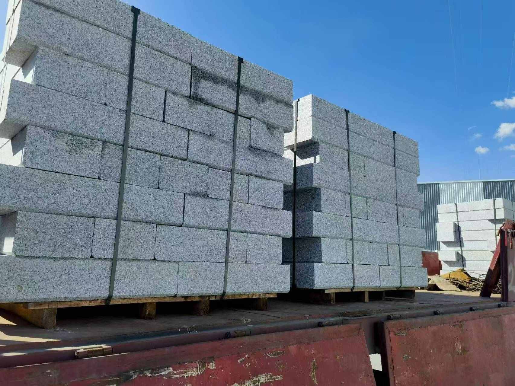 永州 路沿石装车出货